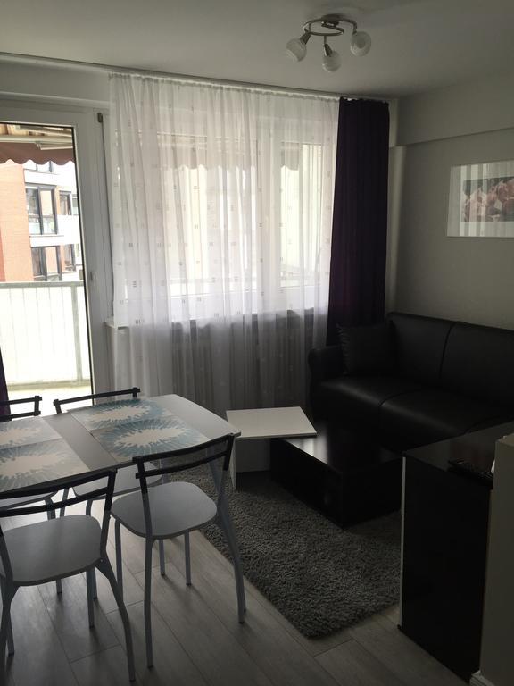 Charmantes City-Apartment In Der Altstadt เบรเมน ภายนอก รูปภาพ